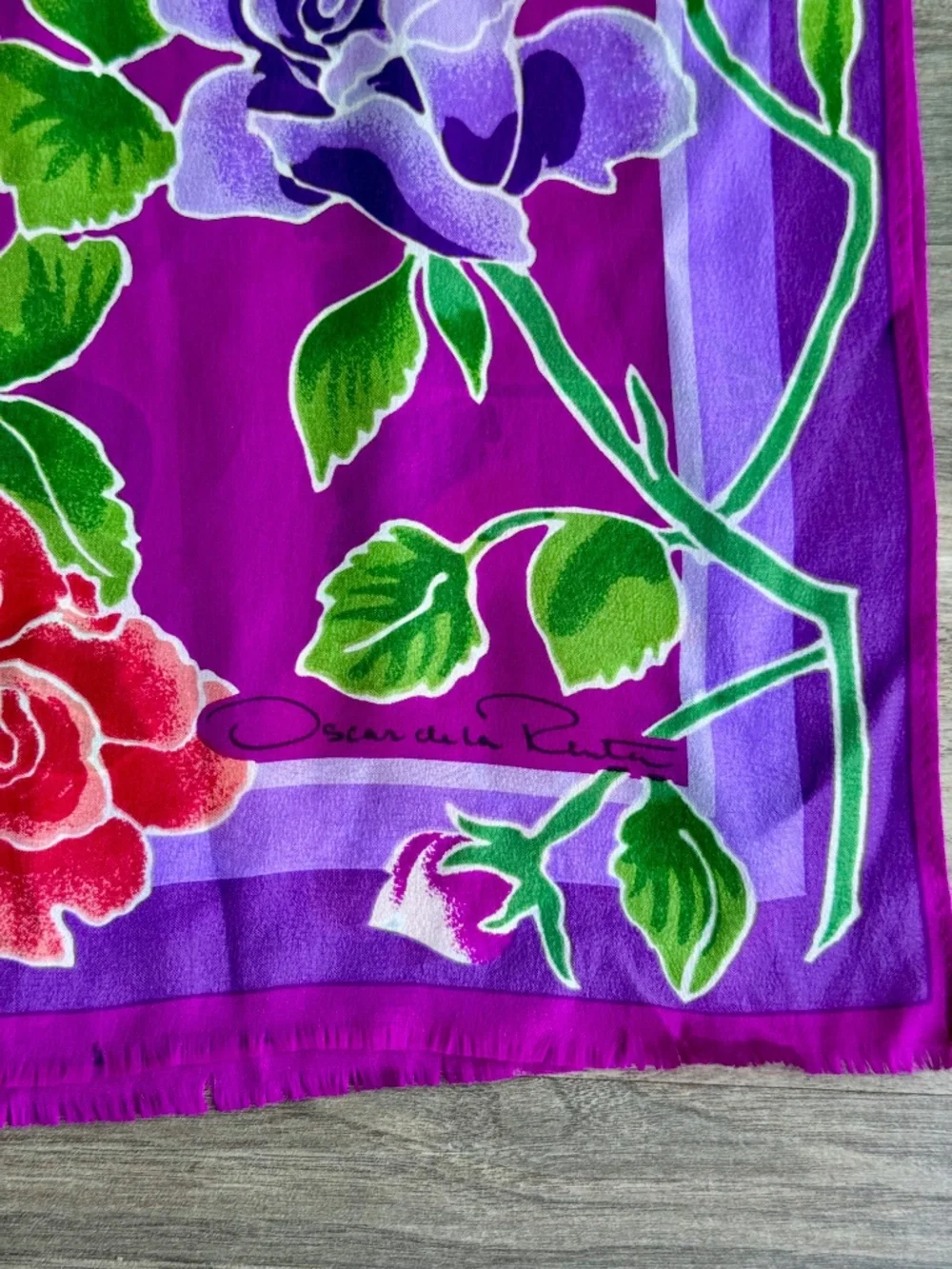 Vintage Oscar‎ De La Renta Floral Long Scarf Magenta Purple Rose Print